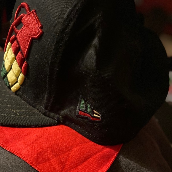 Grenade new era fitted hat - Picture 2 of 3